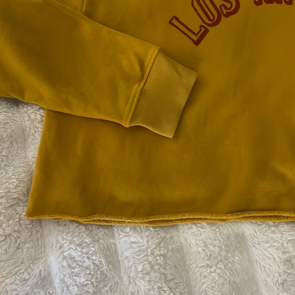 Day by Daydreamer LA Cutoff Sweatshirt - Picture 8 of 10